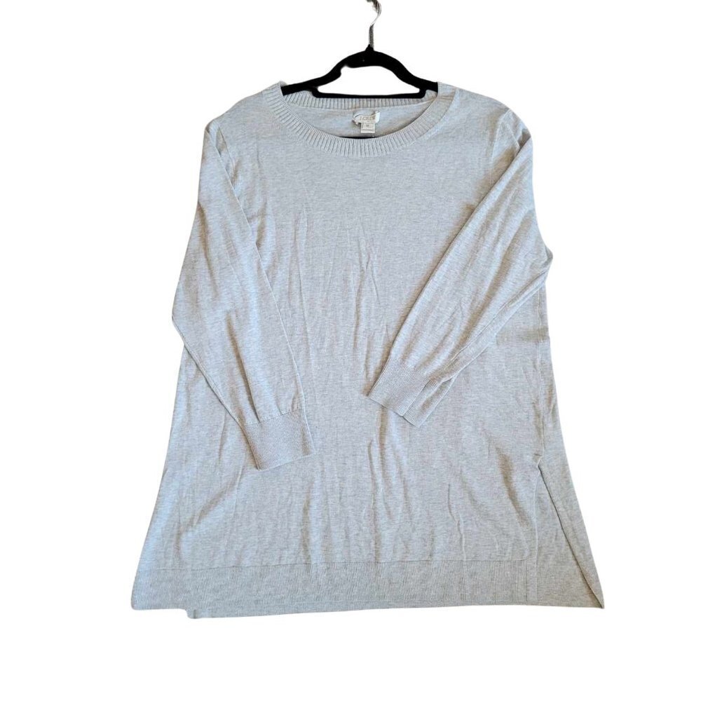 J Crew Grey crew neck thin sweater GUC